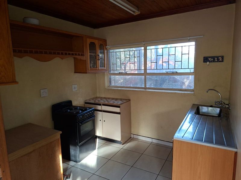 Charming Flamwood flat with fibre and secure parking - Photo 6