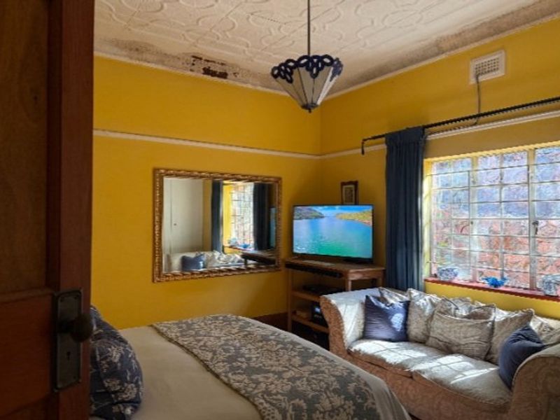 3 BED HOME IN KENSINGTON - PRICED TO SELL- NO TRANSFER DUTY - Photo 4