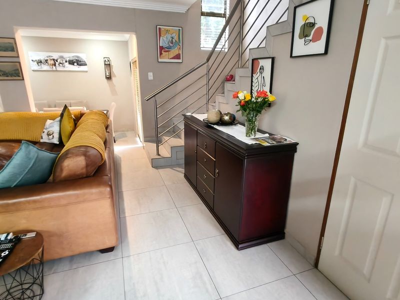 Modern Townhouse in Monument Krugersdorp - Photo 9