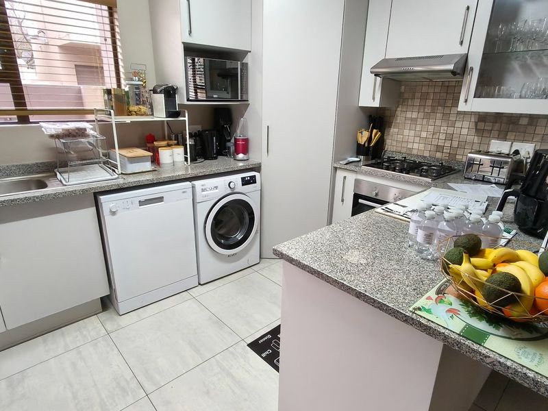 Modern Townhouse in Monument Krugersdorp - Photo 6