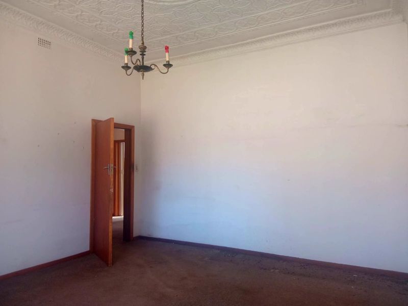 2 BEDROOM 1 BATHROOM HOUSE FOR SALE IN BENONI CENTRAL - Photo 4