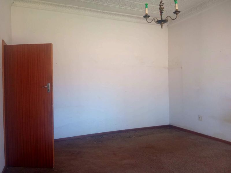 2 BEDROOM 1 BATHROOM HOUSE FOR SALE IN BENONI CENTRAL - Photo 6