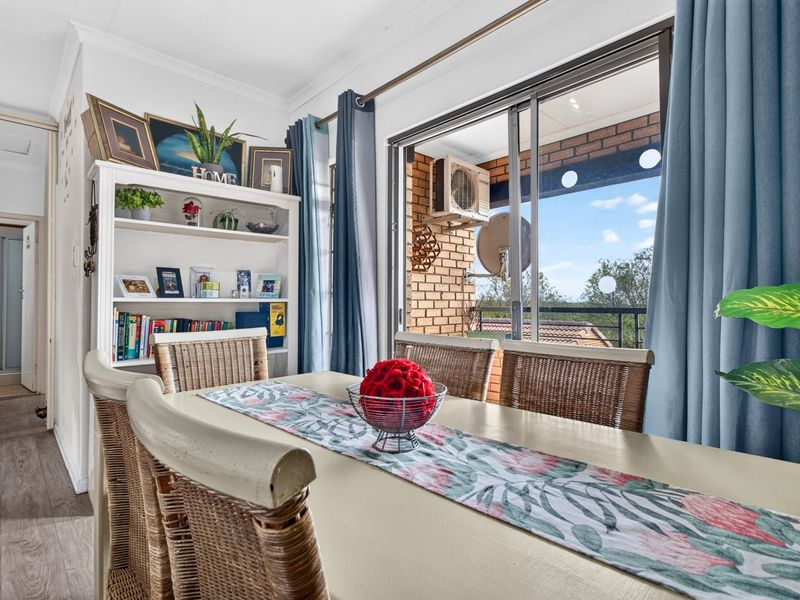 Modern 2-Bedroom Apartment in Equestria Security Estate  - Photo 4