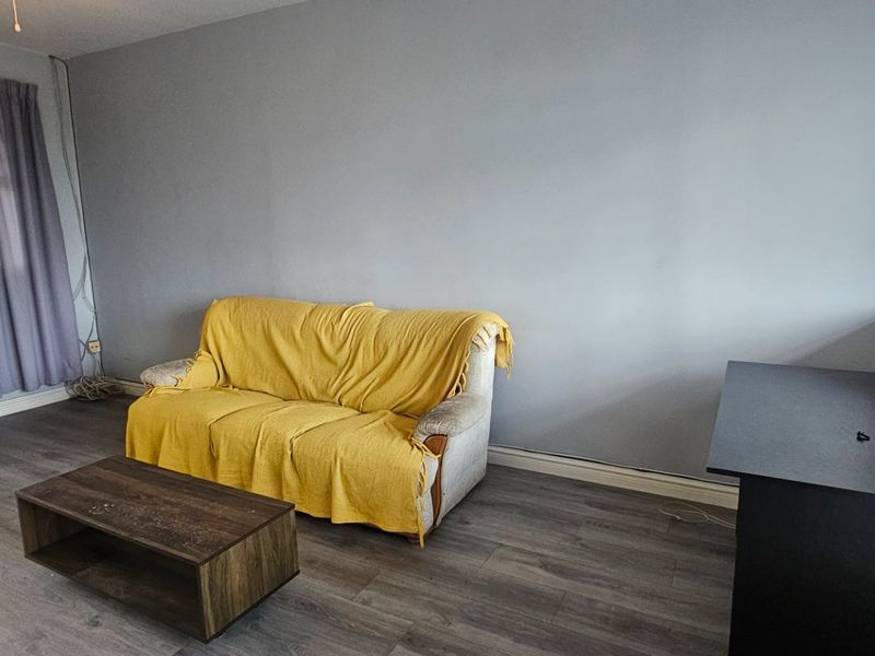 Essenwood Apartment - Photo 5
