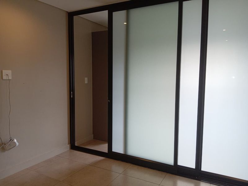 Your Luxurious Urban Escape Awaits in Central Sandton! - Photo 8