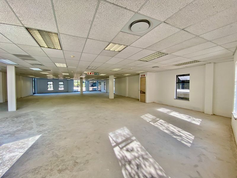 P-Grade Office Available In Lynnwood - Photo 10