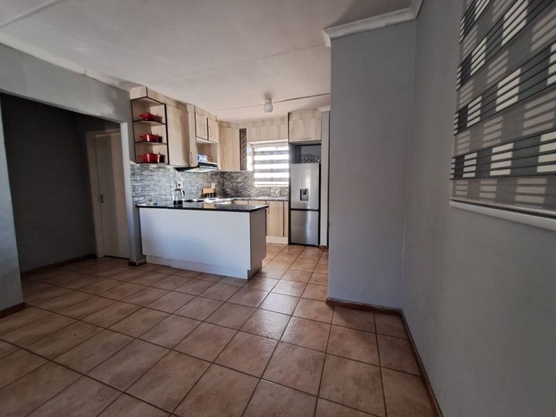 2 Bedroom Gem in Esangweni - Photo 7