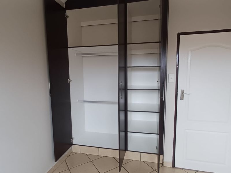 1 Bedroom Apartment / Flat for Sale in Kempton Park Central - Photo 10