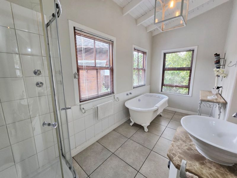 Secure Riverfront home in a lifestyle Resort in Wilderness for sale - Photo 7