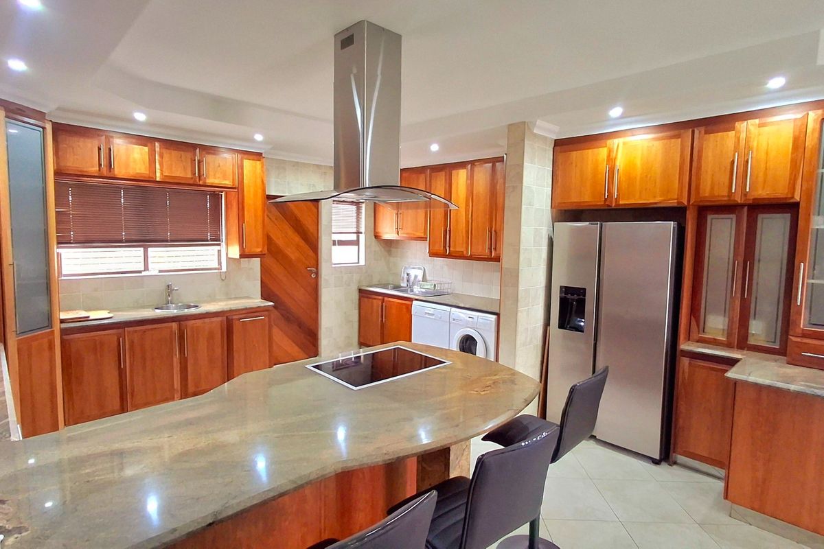 Exclusive 5-Bedroom Family Home in a Secure Estate – Space, Style & Modern Living Combined - Photo 2