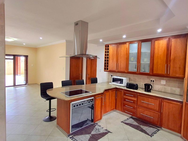 Exclusive 5-Bedroom Family Home in a Secure Estate – Space, Style & Modern Living Combined - Photo 9