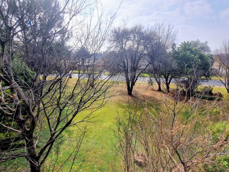Two bedroom apartment on the second floor with balcony - Photo 7