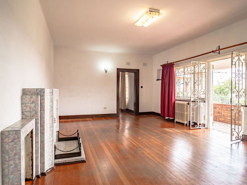 Timeless charm with panoramic Kensington views. - Photo 7