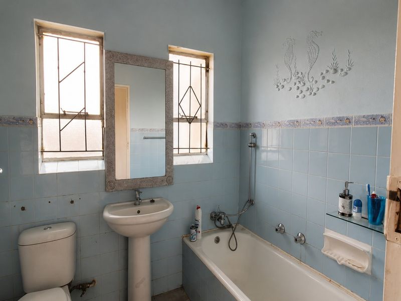 Charming Family Home in the Heart of Mindalore, Krugersdorp - Photo 7