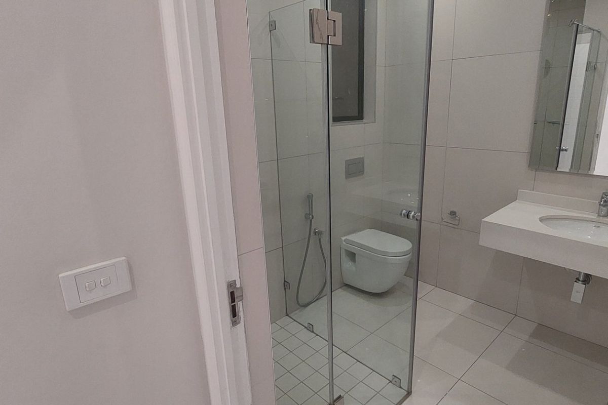 Modern 2 Bed Flat in Durban North - Photo 5
