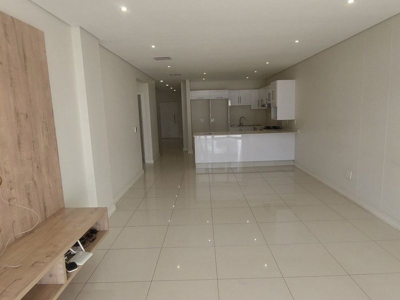 Modern 2 Bed Flat in Durban North - Photo 6
