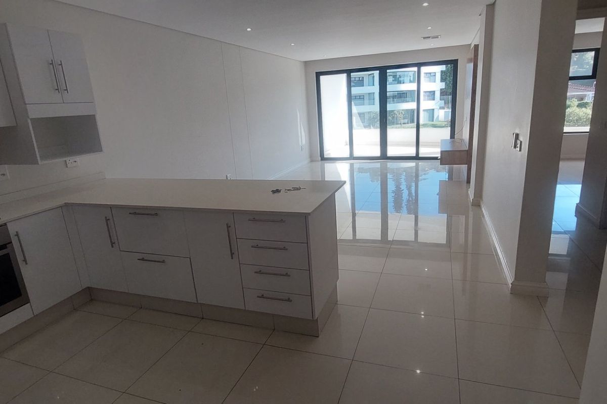 Modern 2 Bed Flat in Durban North - Photo 3