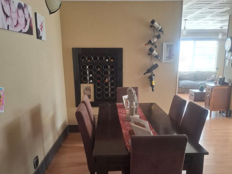 Spacious & Secure Family Cluster – Perfect for Entertaining well positioned in Beyerspark - Photo 5