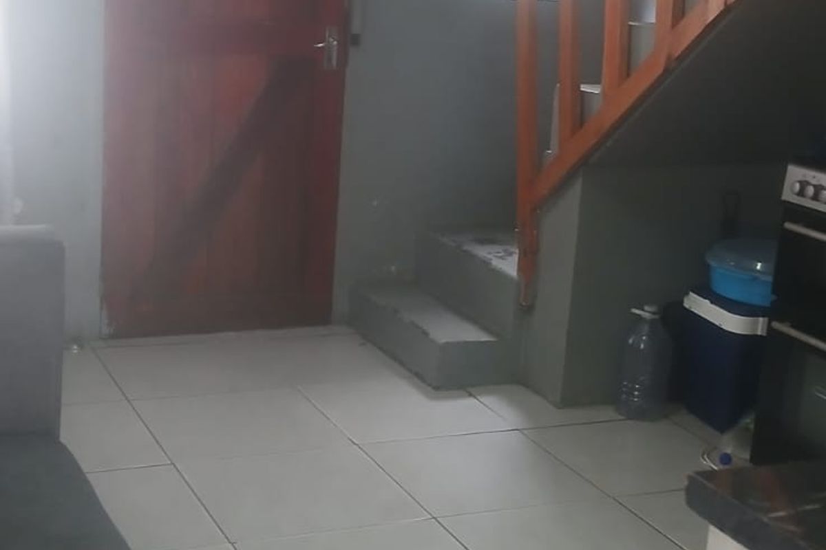 2 BEDROOM HOUSE IN DELFT FOR SALE - Photo 2