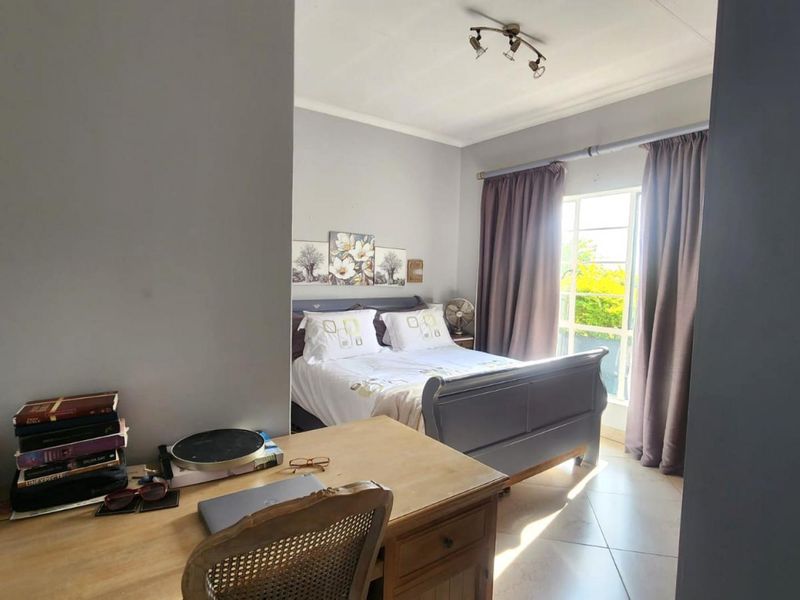 3 Bedroom, 2 Bathroom home in Boardwalk Villas, Olympus, Pretoria East-priced to sell - Photo 8