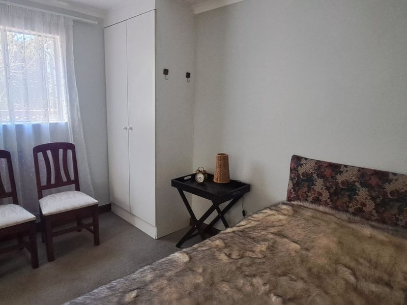 Charming and well-maintained furnished cottage.  - Photo 7