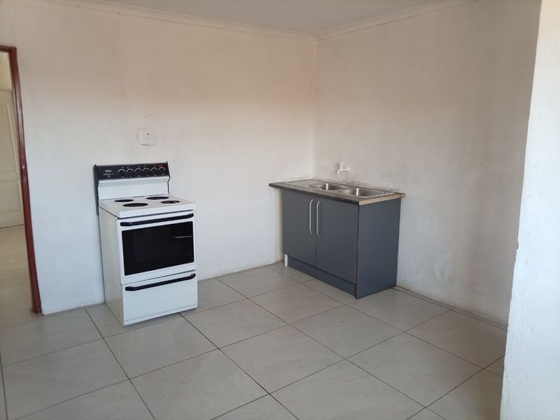 3 bedroom house Mabopane -B - Photo 10