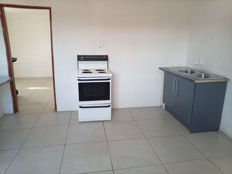 3 bedroom house Mabopane -B - Photo 9