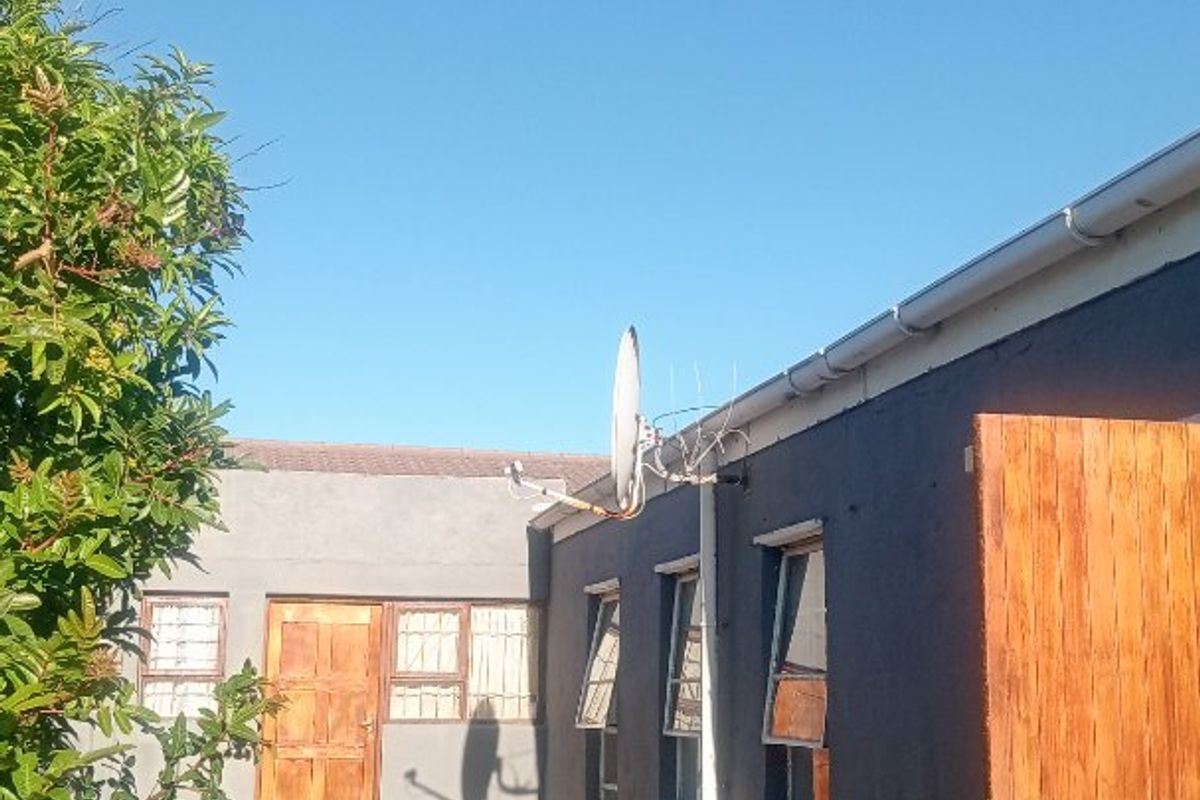 Lovely 3 Bedrooms in Eastridge - Photo 4