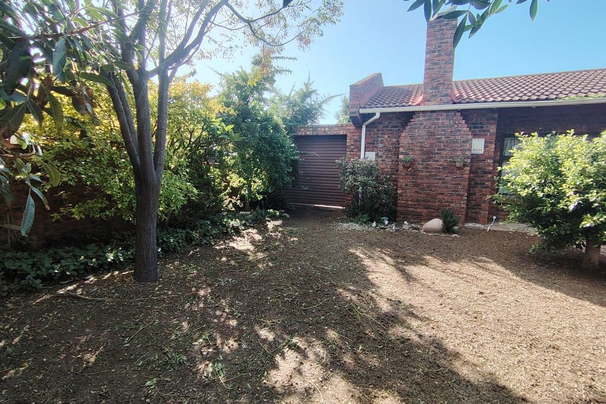 FREESTANDING  FACEBRICK  - Photo 5