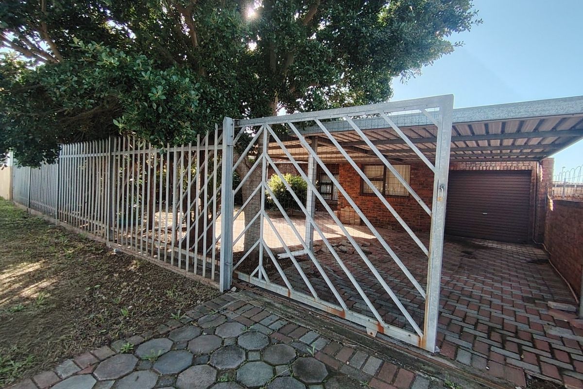 FREESTANDING  FACEBRICK  - Photo 3