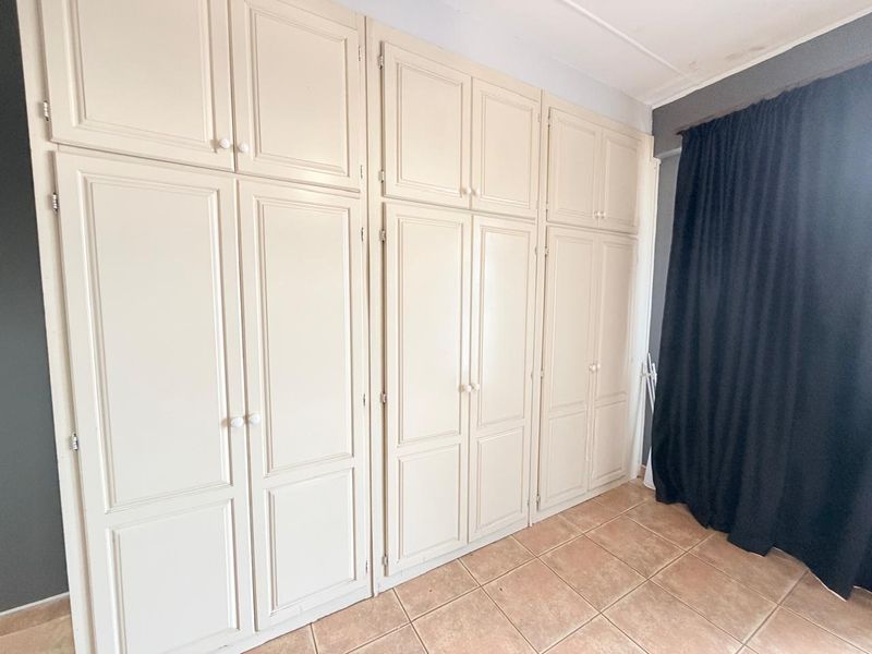 Modern 1 Bedroom Flat to Rent in Wilkeville, Klerksdorp - Photo 9
