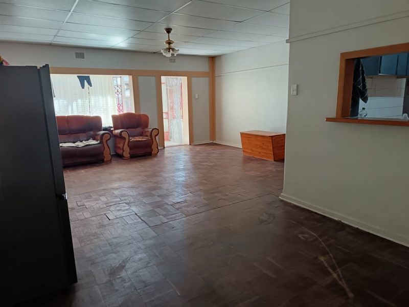 3 Bedroom House for sale in Stilfontein - Photo 9