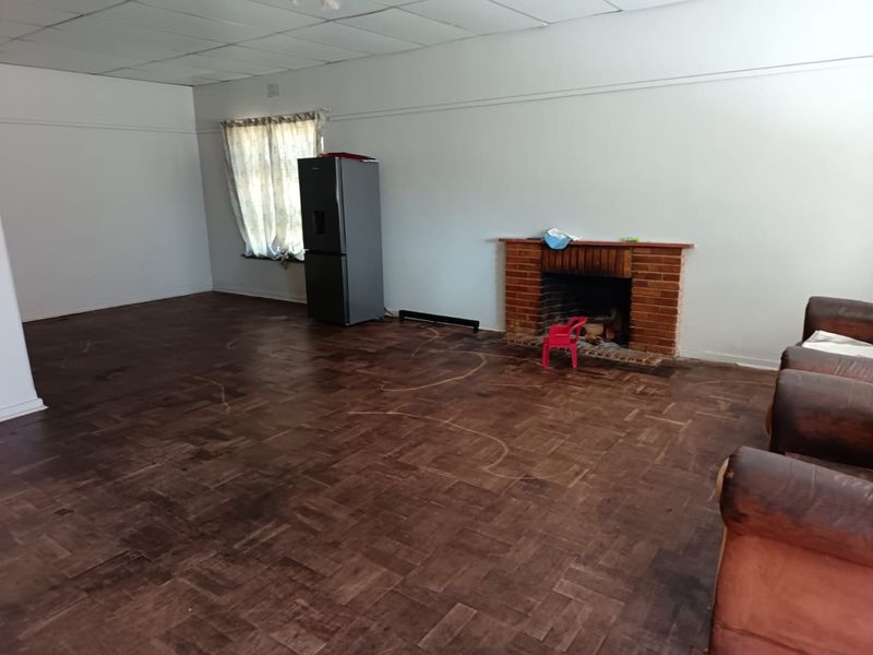 3 Bedroom House for sale in Stilfontein - Photo 7