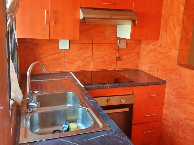 2 bedroom 1 bathroom cottage to rent - Photo 3