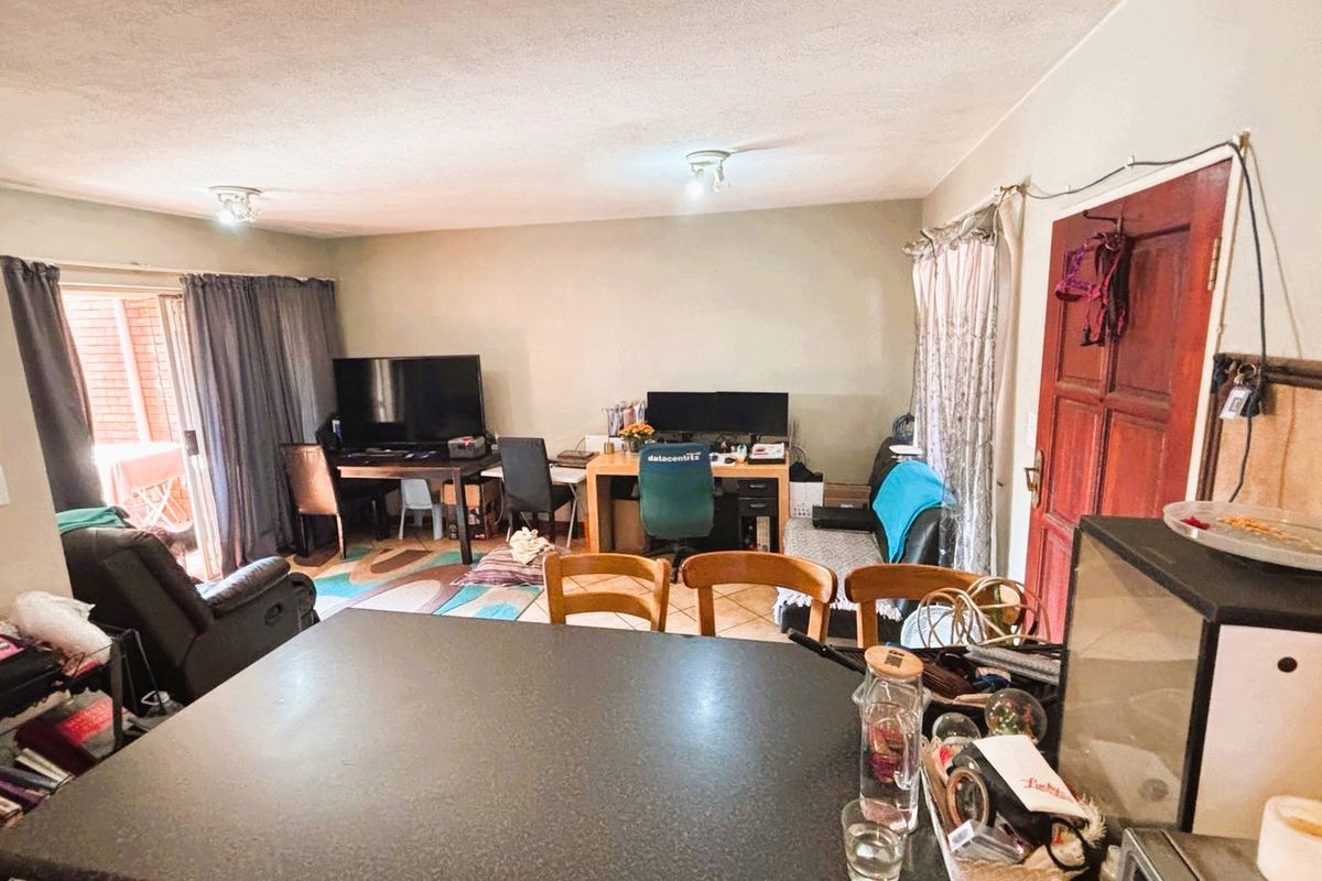 Two Bedroom One Bathroom Ground Floor Appartment - Photo 4