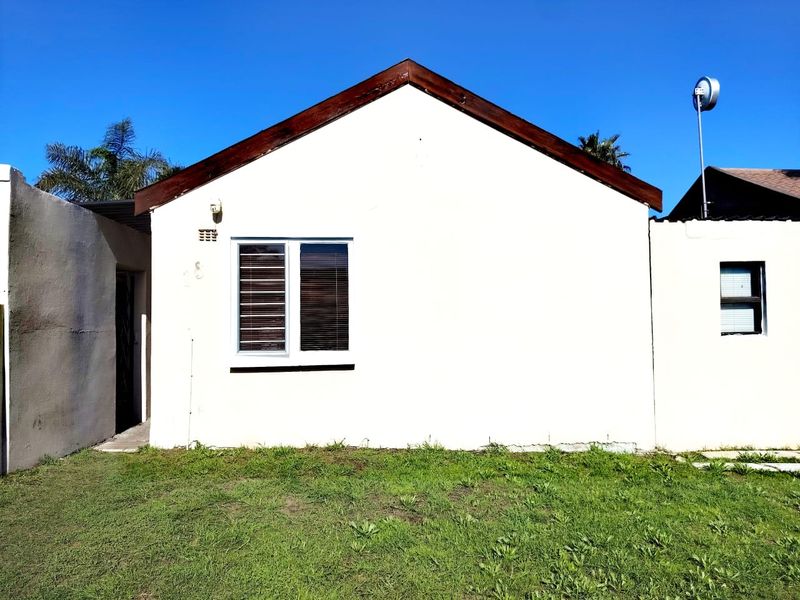 Cozy 2-Bed Home with Flat in Silversands, Blue Downs - Photo 2
