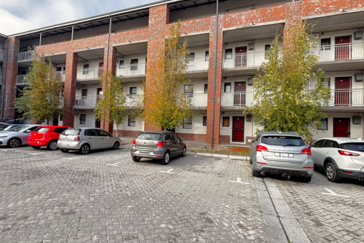 Investment Opportunity | Secure 2-Bedroom Apartment Near UWC & CPUT - Photo 4