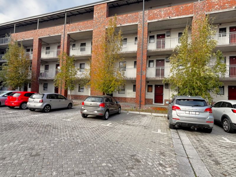 Investment Opportunity | Secure 2-Bedroom Apartment Near UWC & CPUT - Photo 4