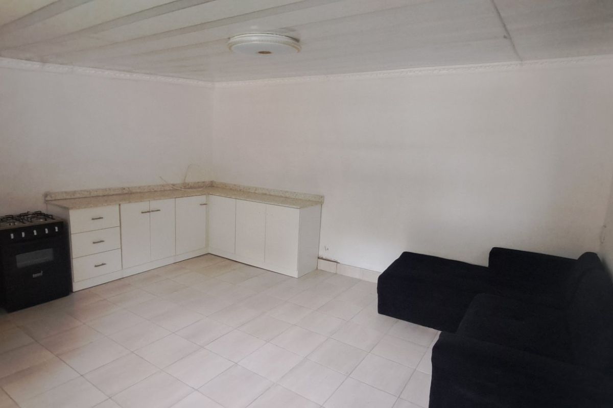 Charming Cottage to Rent in a Prime Location - Photo 2