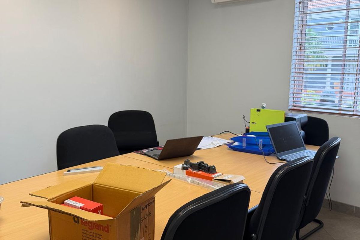 Prime 104m2 Office Suite for Sale in Secure Bedfordview Business Park - Photo 5