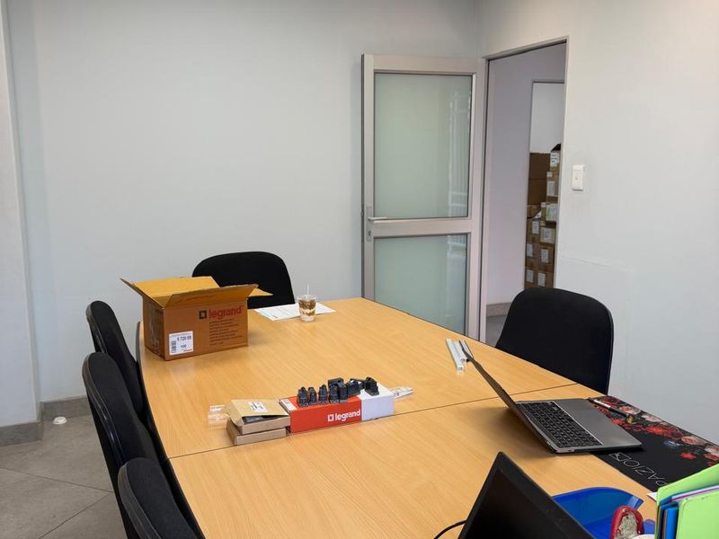 Prime 104m2 Office Suite for Sale in Secure Bedfordview Business Park - Photo 6