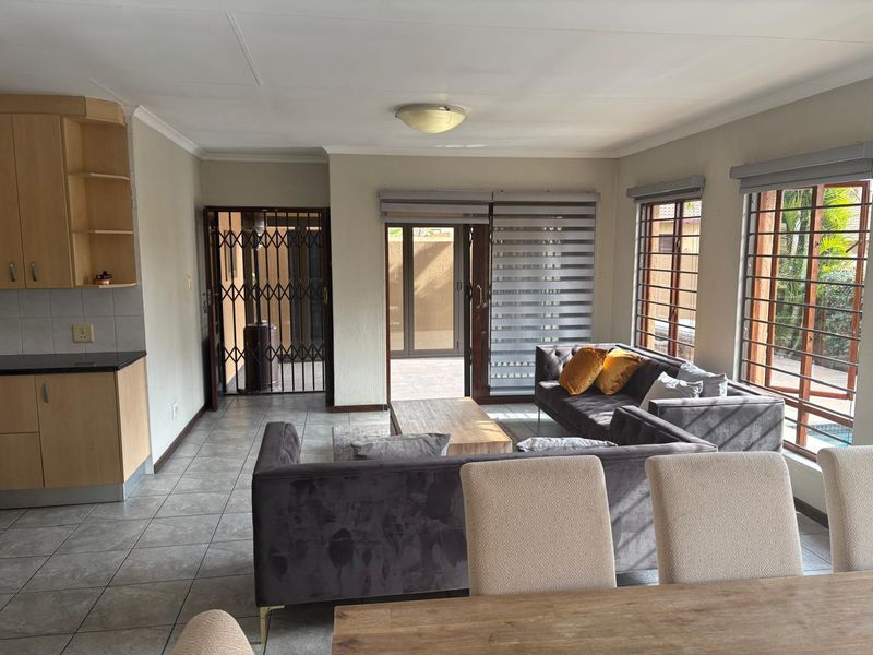 Modern 3-Bedroom Executive Home in Secure Estate - Photo 4