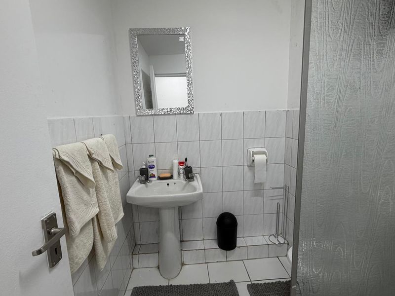 Convenient & Cosy Bachelor - Photo 3