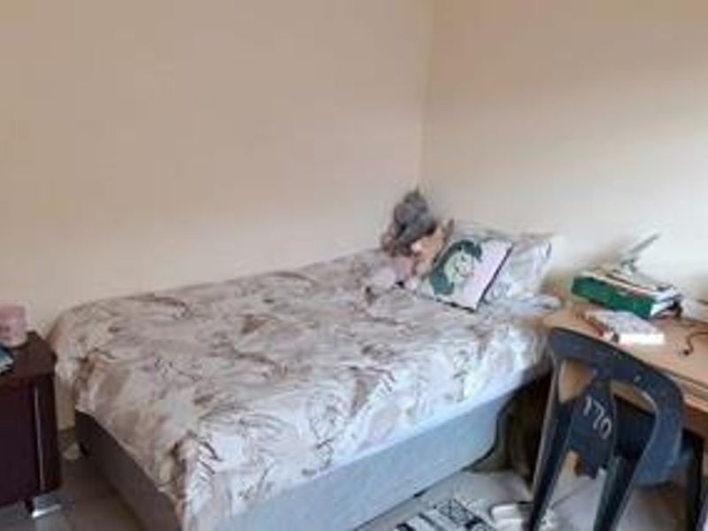 Charming 3 Bed Home in Heatherview Lifestyle - Photo 9