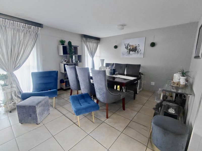Spacious 3-Bedroom Family Home in a Well-Located Area Close to All Amenities - Photo 5
