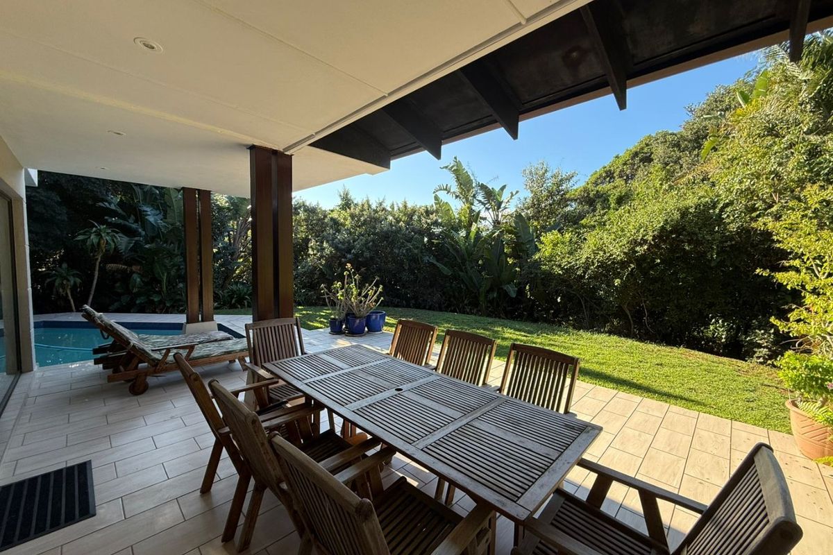 For Sale in Zimabli, furnished 3 bedroom family home with pool. - Photo 2