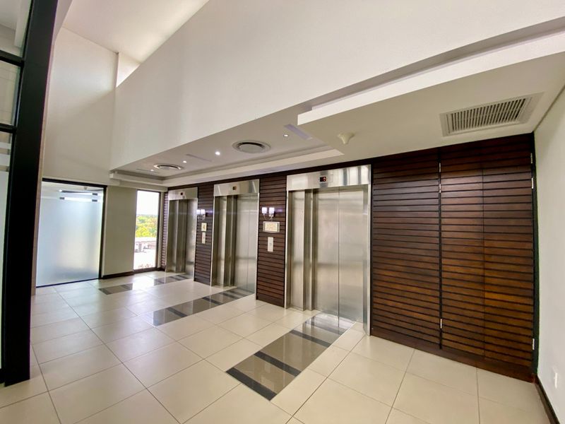 P-Grade Office Available In Lynnwood - Photo 6