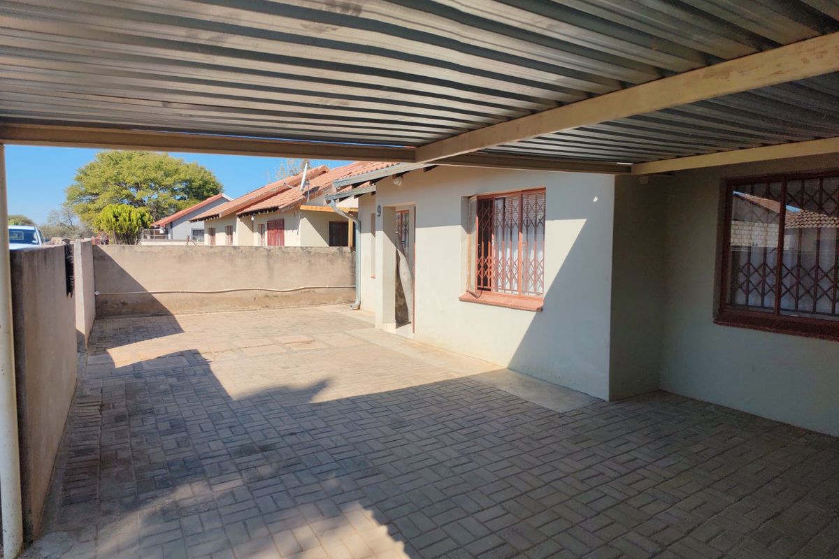 House for sale in Modimolle - Photo 3