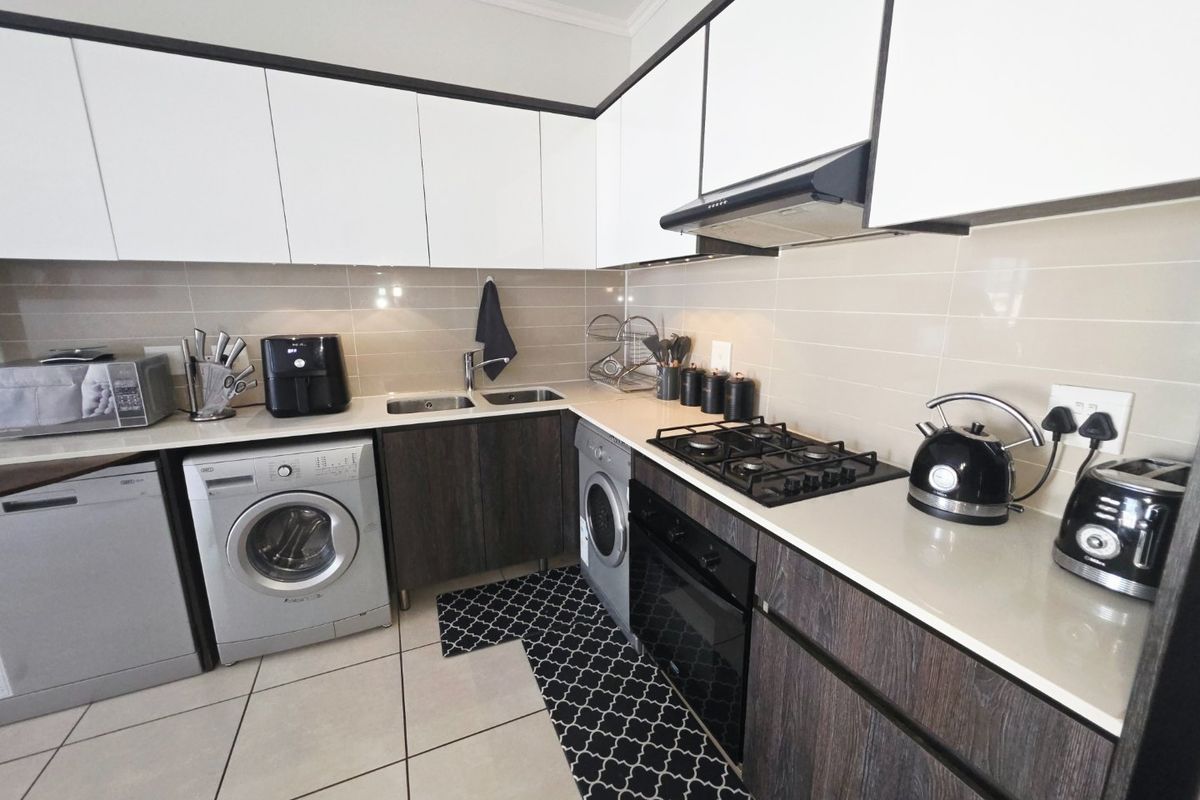 Stylish 1 Bedroom Apartment in The Sandown, Bloubergstrand - Photo 3