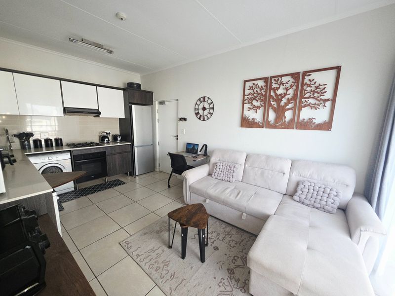 Stylish 1 Bedroom Apartment in The Sandown, Bloubergstrand - Photo 2